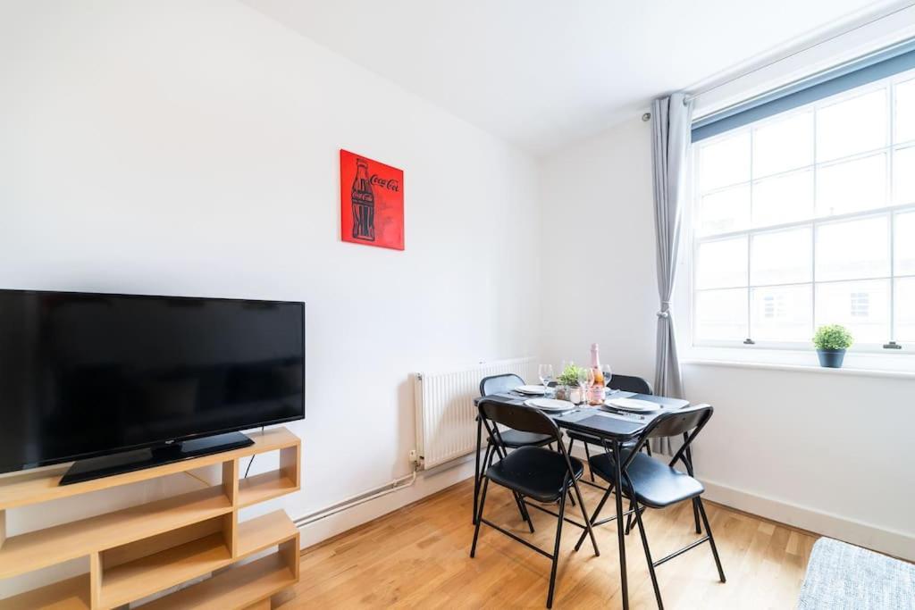 Beautiful One Bedroom Flat In Tavistock Place Londra Dış mekan fotoğraf